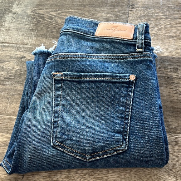 7 For All Mankind Cropped Alexa - Picture 7 of 11